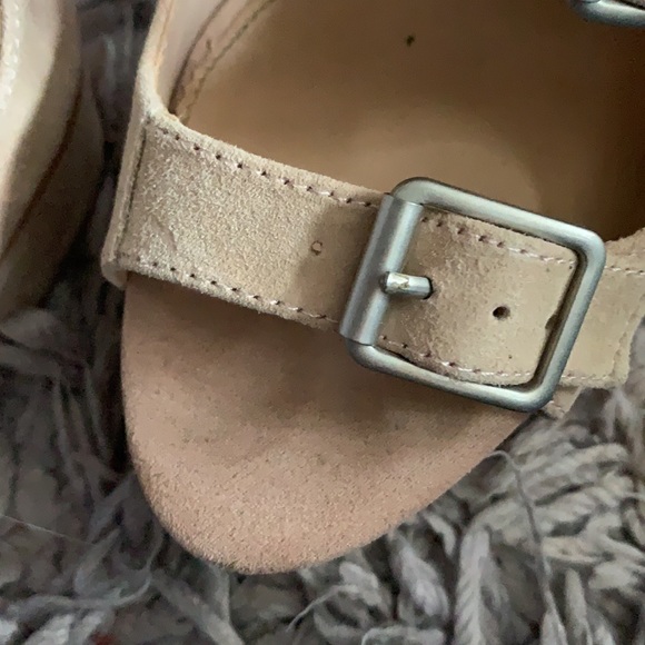 Steve Madden Nude heels - Picture 3 of 6